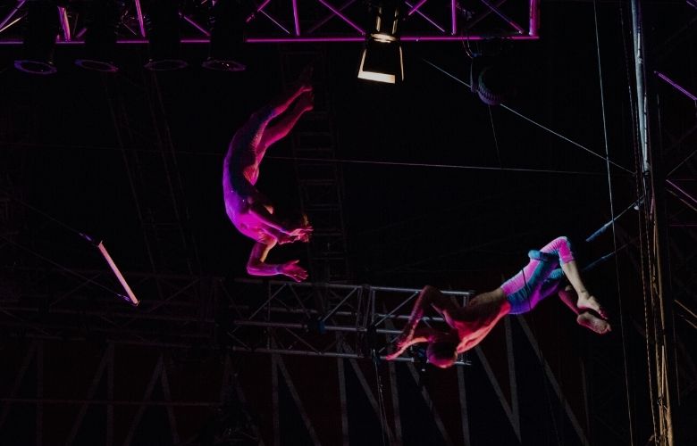 Jono Ayres Interview with a Bristol based Aerialist and Circus practitioner