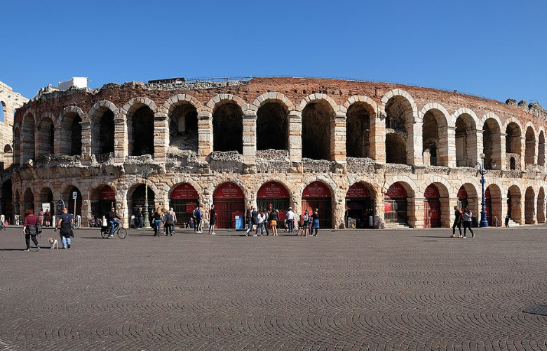 Ancient Amphitheaters Around the World – 5 More Venues
