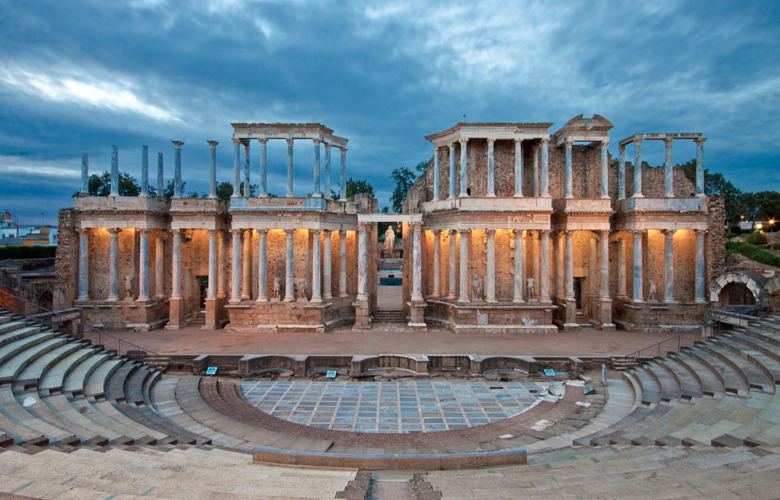 The 5 Oldest Amphitheaters in the World