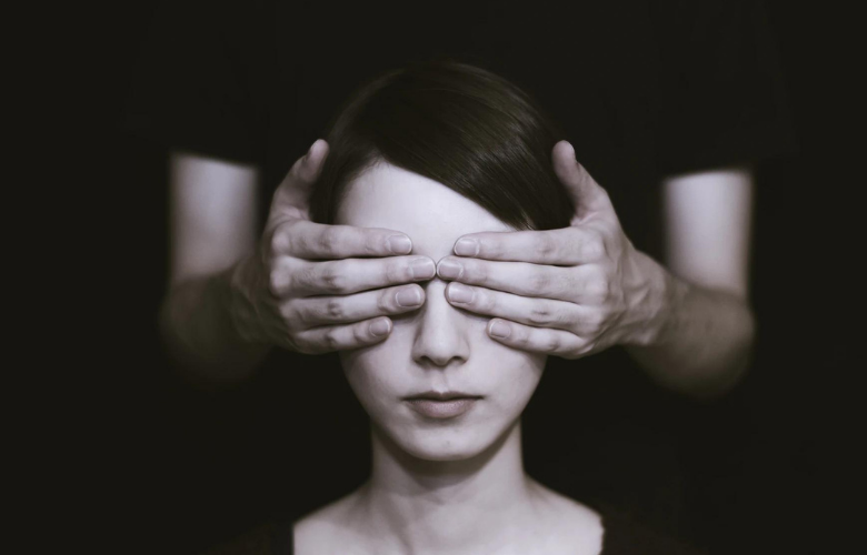 ‘With Other Eyes’ – a theatrical exploration into the world of the blind